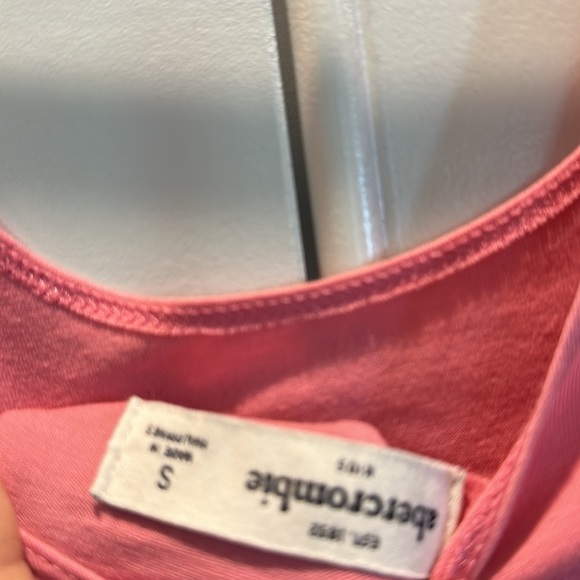 Pre owned - Picture 3 of 3